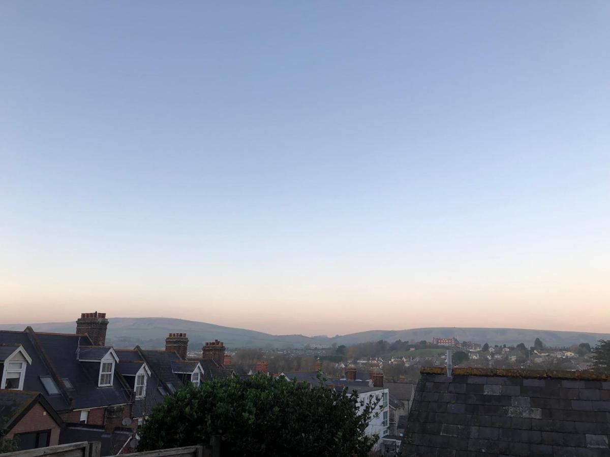 Апартаменты Purbeck Hill View Суонидж Экстерьер фото