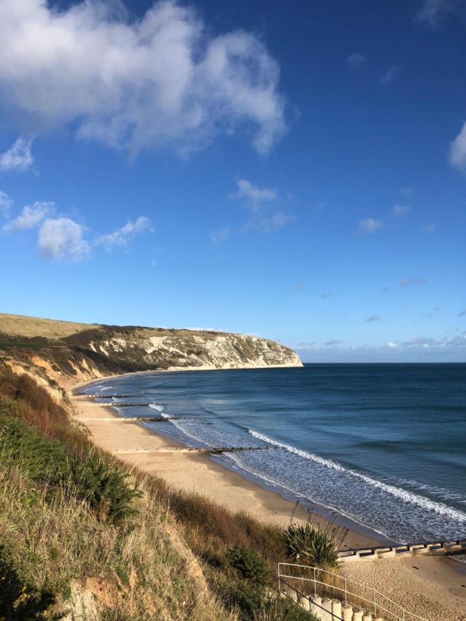 Апартаменты Purbeck Hill View Суонидж Экстерьер фото