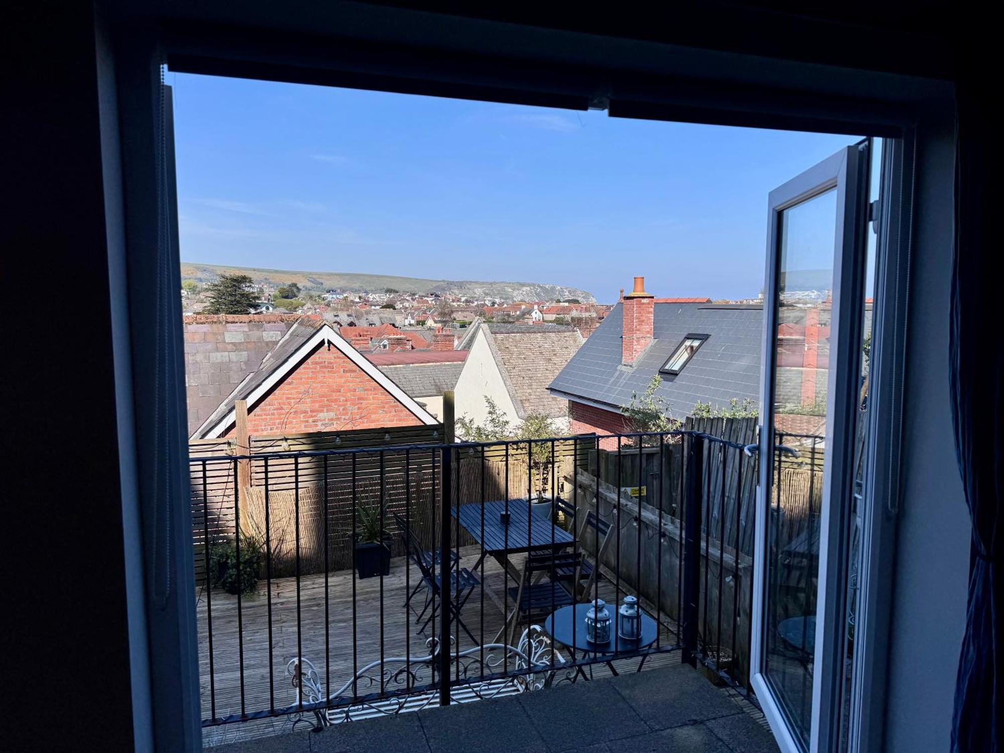 Апартаменты Purbeck Hill View Суонидж Экстерьер фото